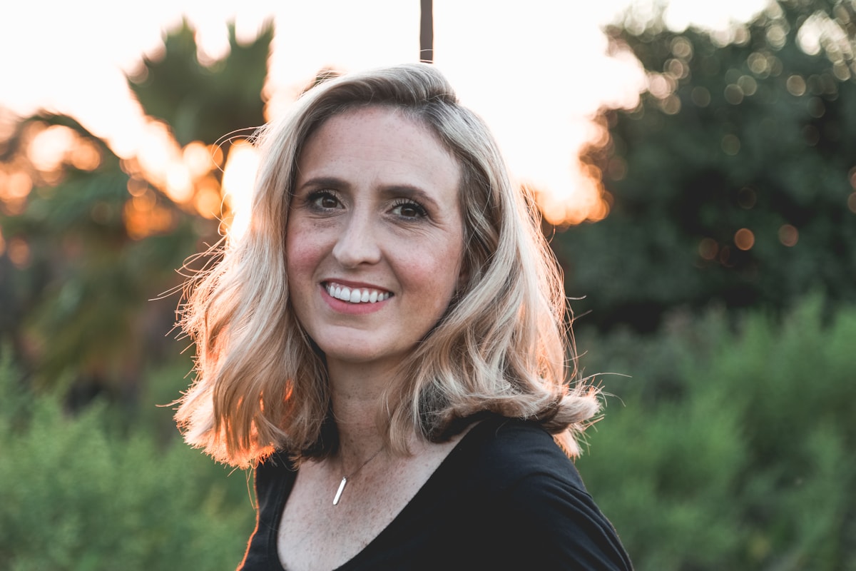 Artist Sofia Ren portrait